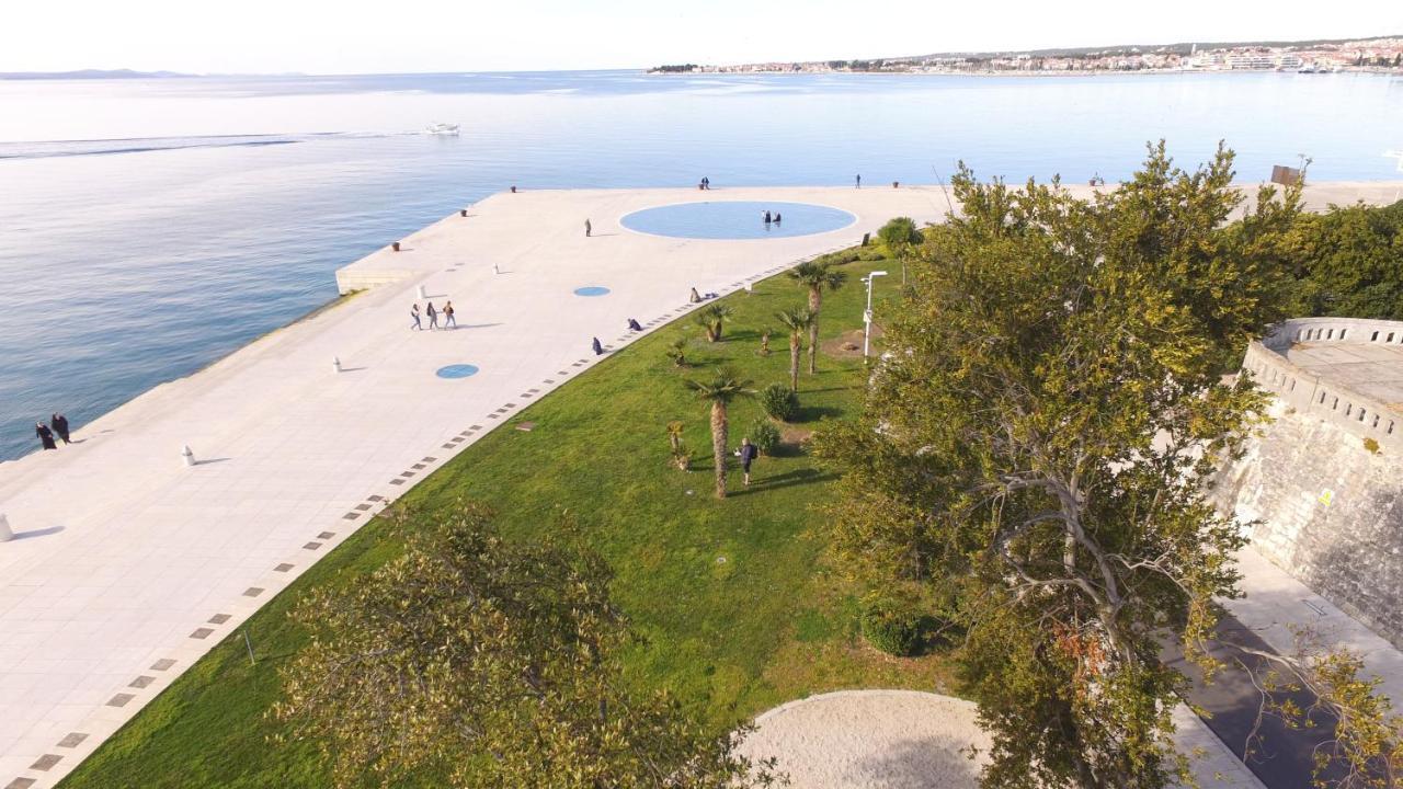 Rhythm Floating Hostel - Ζαντάρ Εξωτερικό φωτογραφία